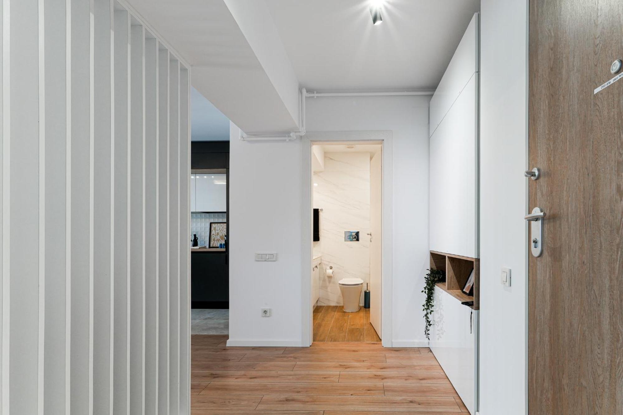 Sandra - Park-View Apt With Balcony & Parking Bucarest Extérieur photo