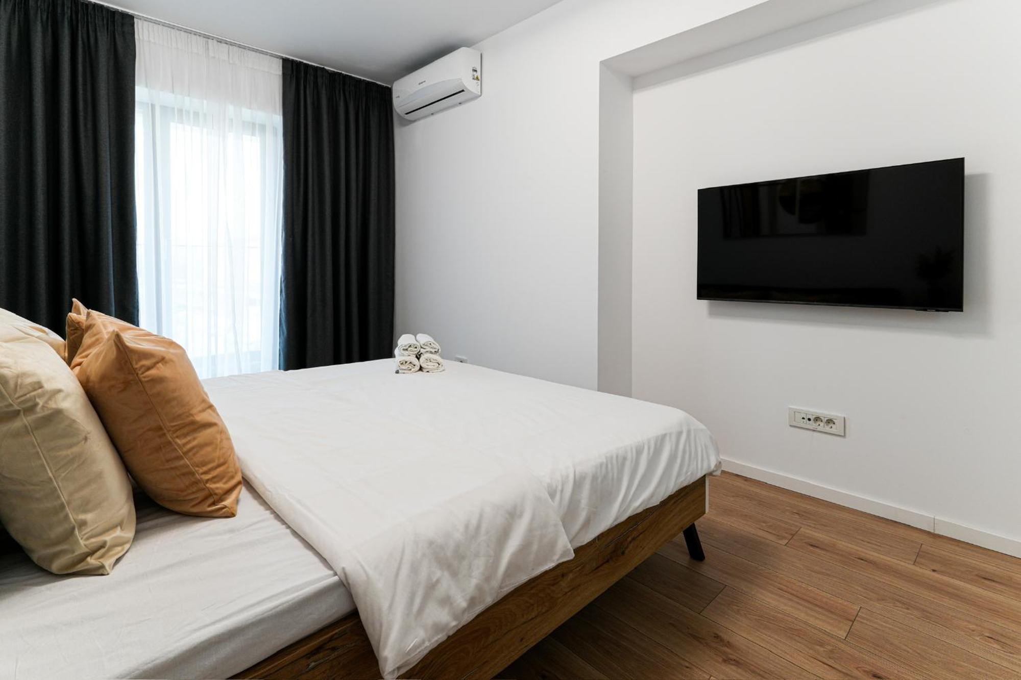 Sandra - Park-View Apt With Balcony & Parking Bucarest Extérieur photo